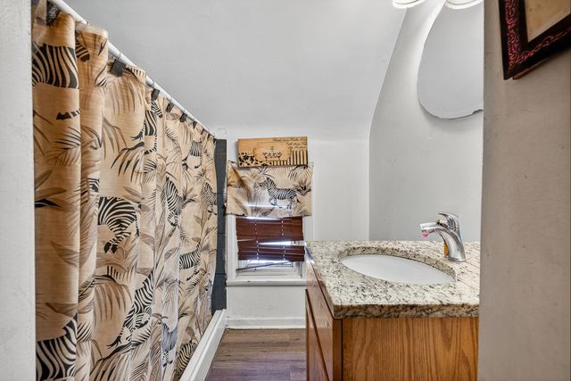 937 Marengo Avenue, Forest Park, IL 60130