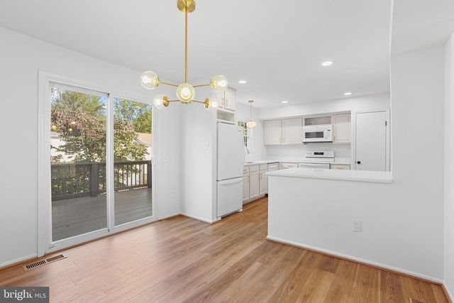 10072 APPLE WOOD CT, Burke, VA 22015