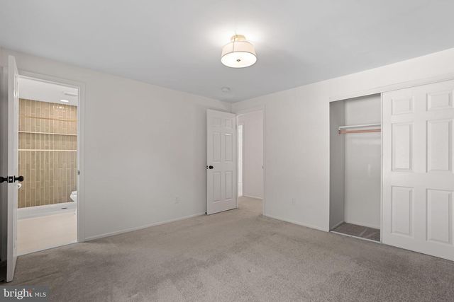 10072 APPLE WOOD CT, Burke, VA 22015