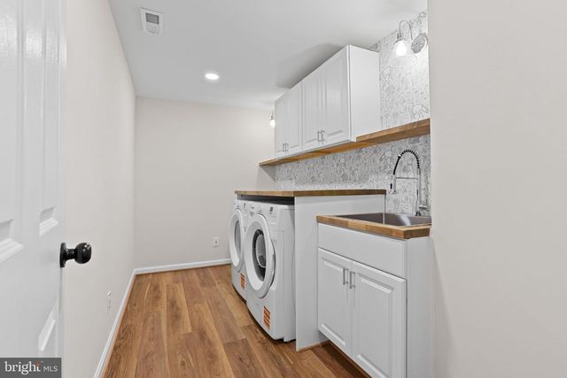 10072 APPLE WOOD CT, Burke, VA 22015