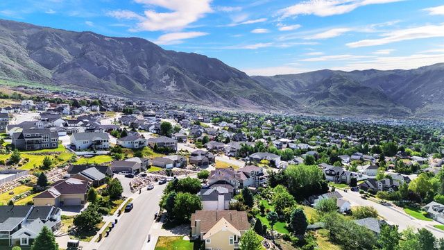 259 E 3725 N, North Ogden, UT 84414