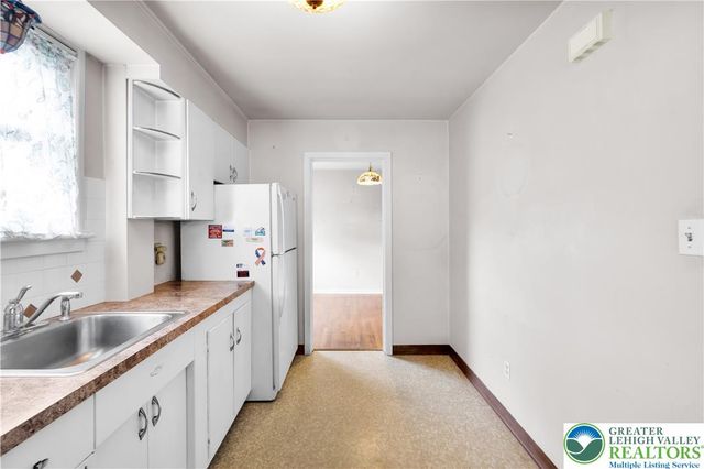 1232 Rye Street, Allentown City, PA 18103