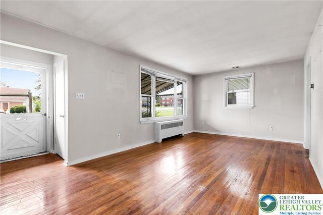 1232 Rye Street, Allentown City, PA 18103