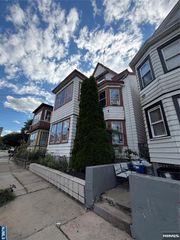 1028 Madison Avenue, Paterson, NJ 07501