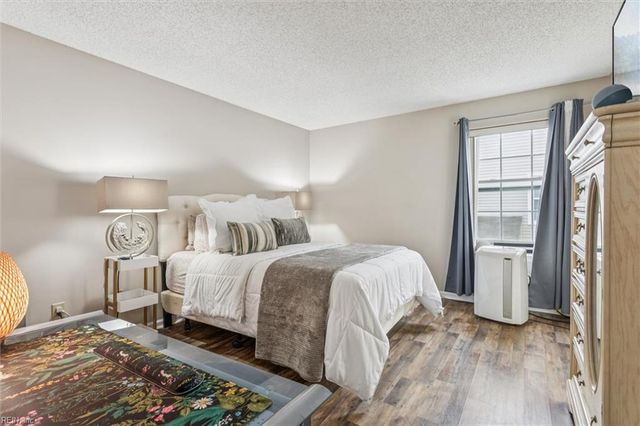 131 Watson DR, Newport News, VA 23606