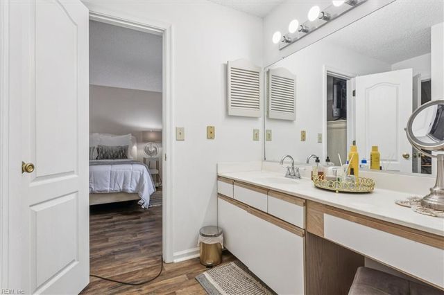 131 Watson DR, Newport News, VA 23606