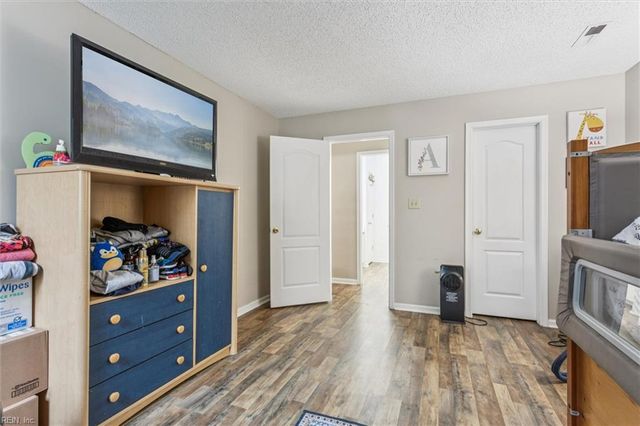 131 Watson DR, Newport News, VA 23606