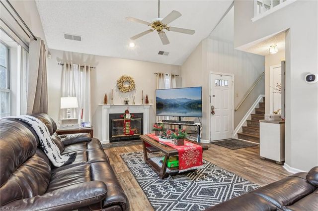 131 Watson DR, Newport News, VA 23606