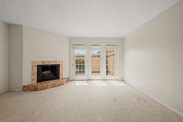 5736 N 25th Street, Phoenix, AZ 85016
