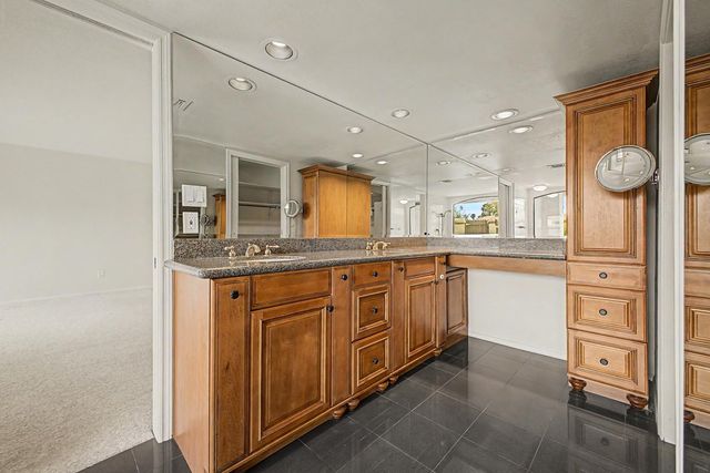 5736 N 25th Street, Phoenix, AZ 85016