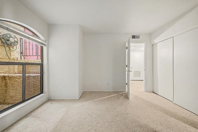 5736 N 25th Street, Phoenix, AZ 85016