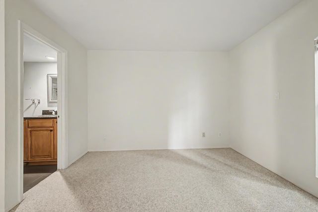 5736 N 25th Street, Phoenix, AZ 85016