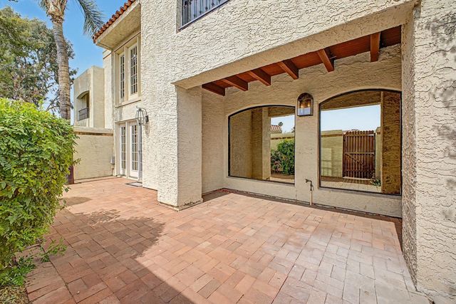 5736 N 25th Street, Phoenix, AZ 85016