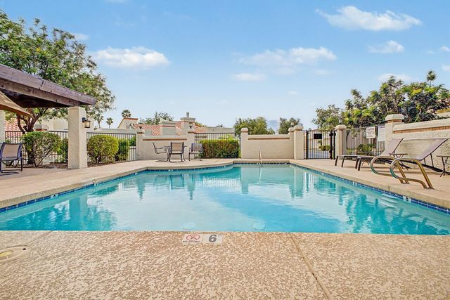 5736 N 25th Street, Phoenix, AZ 85016