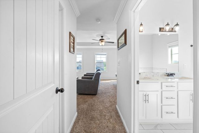 692 Elm St, Clarksville, TN 37040