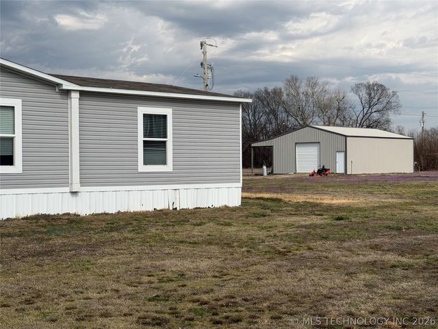112 N Painted Wolf Road, Fort Gibson, OK 74434