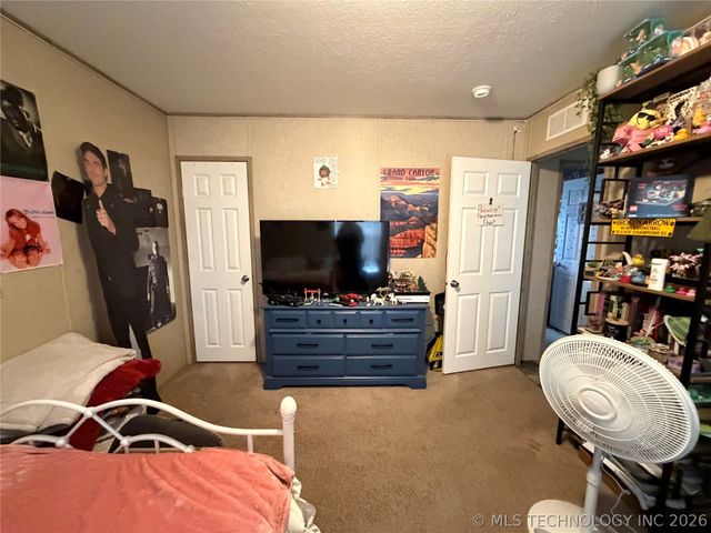 112 N Painted Wolf Road, Fort Gibson, OK 74434