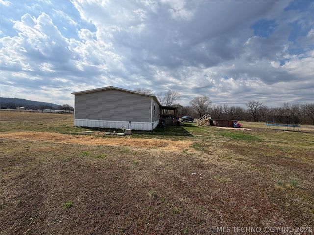 112 N Painted Wolf Road, Fort Gibson, OK 74434