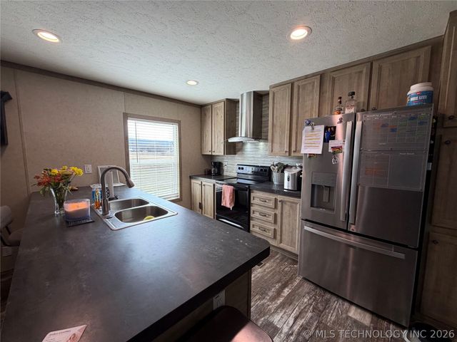 112 N Painted Wolf Road, Fort Gibson, OK 74434