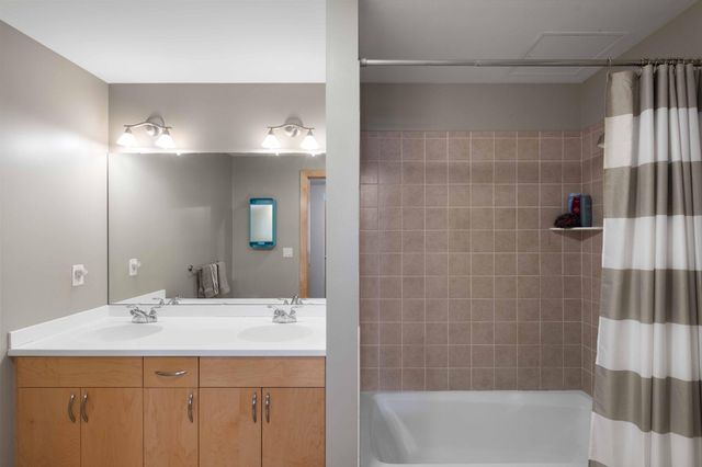 401 N 2nd Street 119, Minneapolis, MN 55401