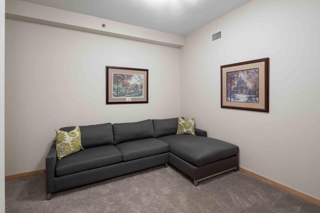 401 N 2nd Street 119, Minneapolis, MN 55401