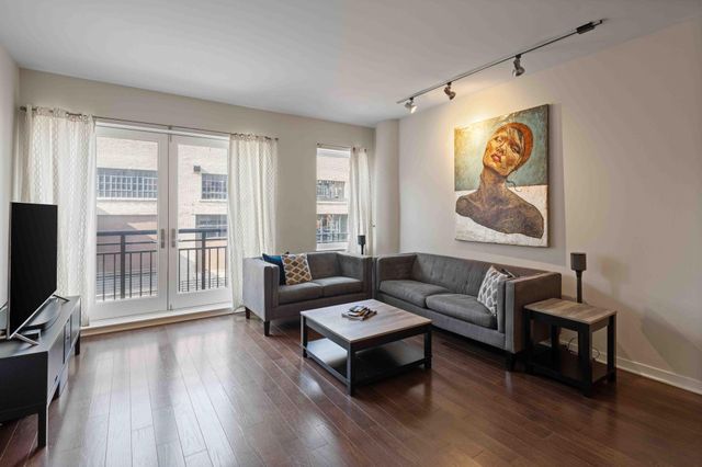 401 N 2nd Street 119, Minneapolis, MN 55401