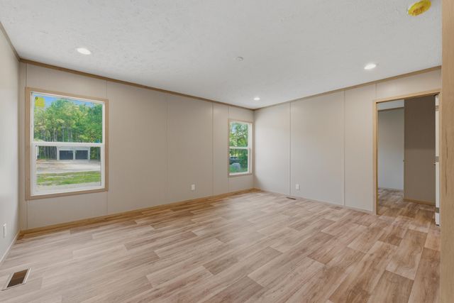 342 Hickory Nut Way, Cross, SC 29436