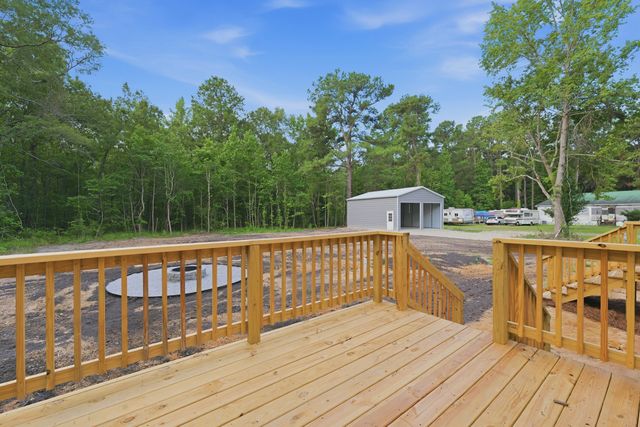 342 Hickory Nut Way, Cross, SC 29436