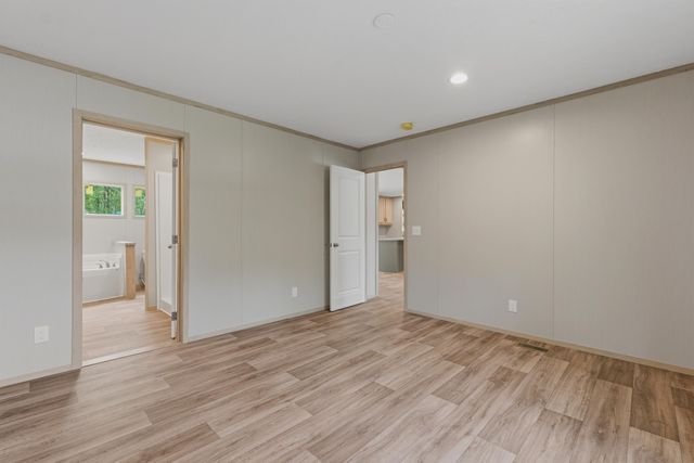 342 Hickory Nut Way, Cross, SC 29436