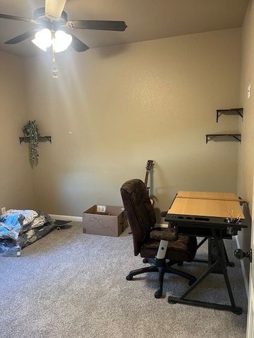 160 Oakwood Hills Drive, Paradise, TX 76073