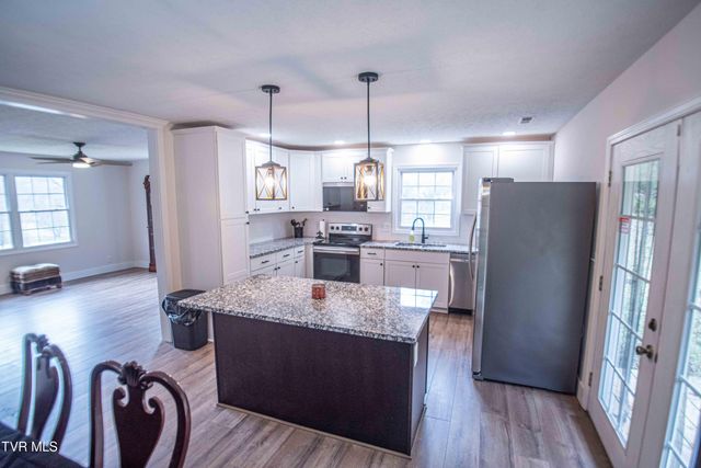 259 Adams Street, Blountville, TN 37617