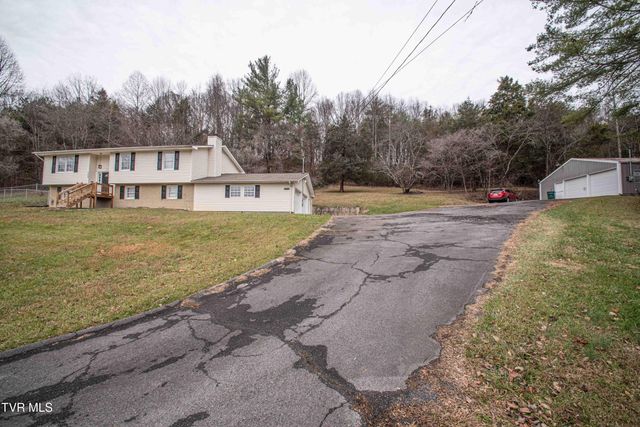 259 Adams Street, Blountville, TN 37617