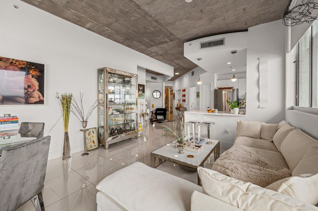 300 S Australian Avenue 907, West Palm Beach, FL 33401