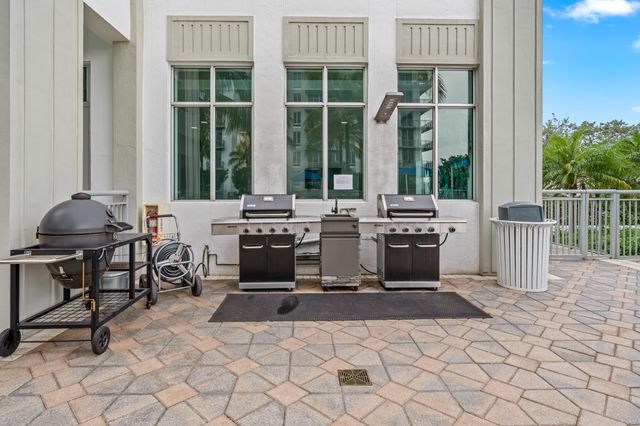 300 S Australian Avenue 907, West Palm Beach, FL 33401