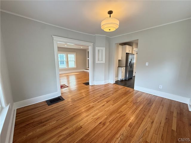 104 Kensington Place, Syracuse, NY 13210