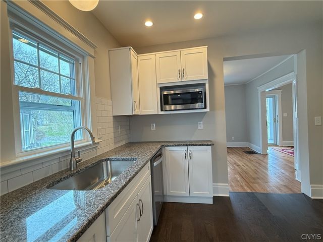 104 Kensington Place, Syracuse, NY 13210