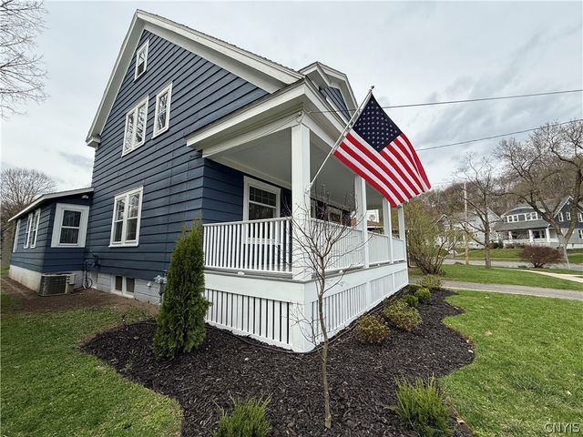 104 Kensington Place, Syracuse, NY 13210
