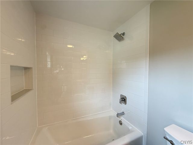 104 Kensington Place, Syracuse, NY 13210