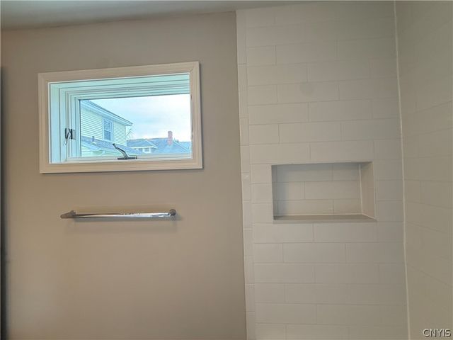 104 Kensington Place, Syracuse, NY 13210