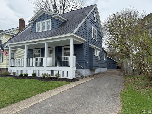 104 Kensington Place, Syracuse, NY 13210