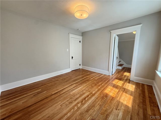 104 Kensington Place, Syracuse, NY 13210