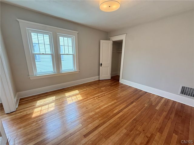 104 Kensington Place, Syracuse, NY 13210