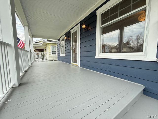104 Kensington Place, Syracuse, NY 13210