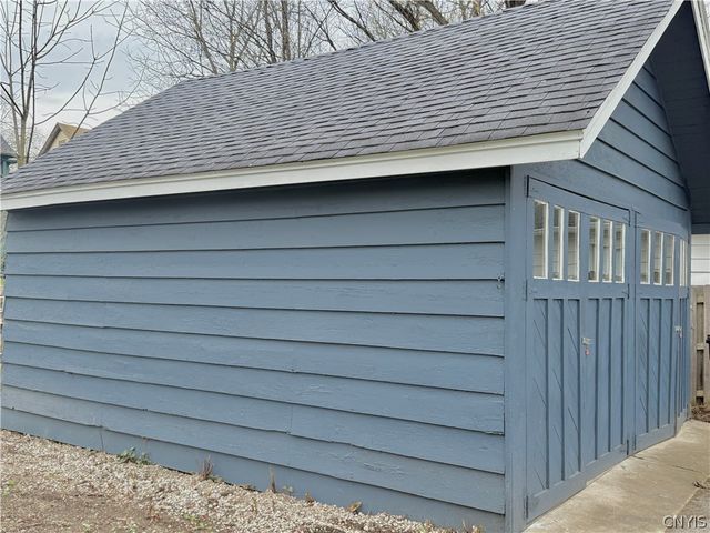104 Kensington Place, Syracuse, NY 13210