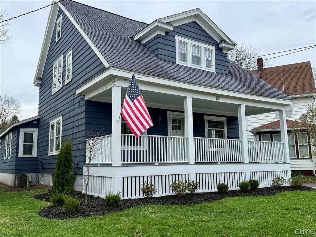 104 Kensington Place, Syracuse, NY 13210