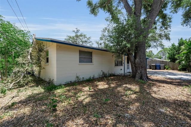 2223 INGRAM AVENUE, Sarasota, FL 34232
