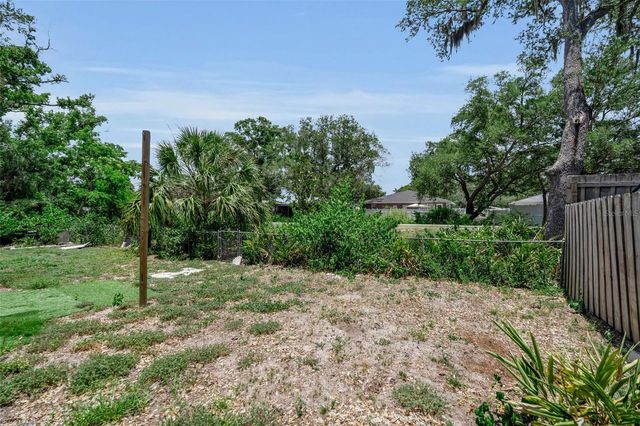 2223 INGRAM AVENUE, Sarasota, FL 34232