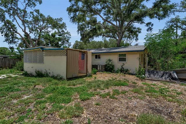2223 INGRAM AVENUE, Sarasota, FL 34232