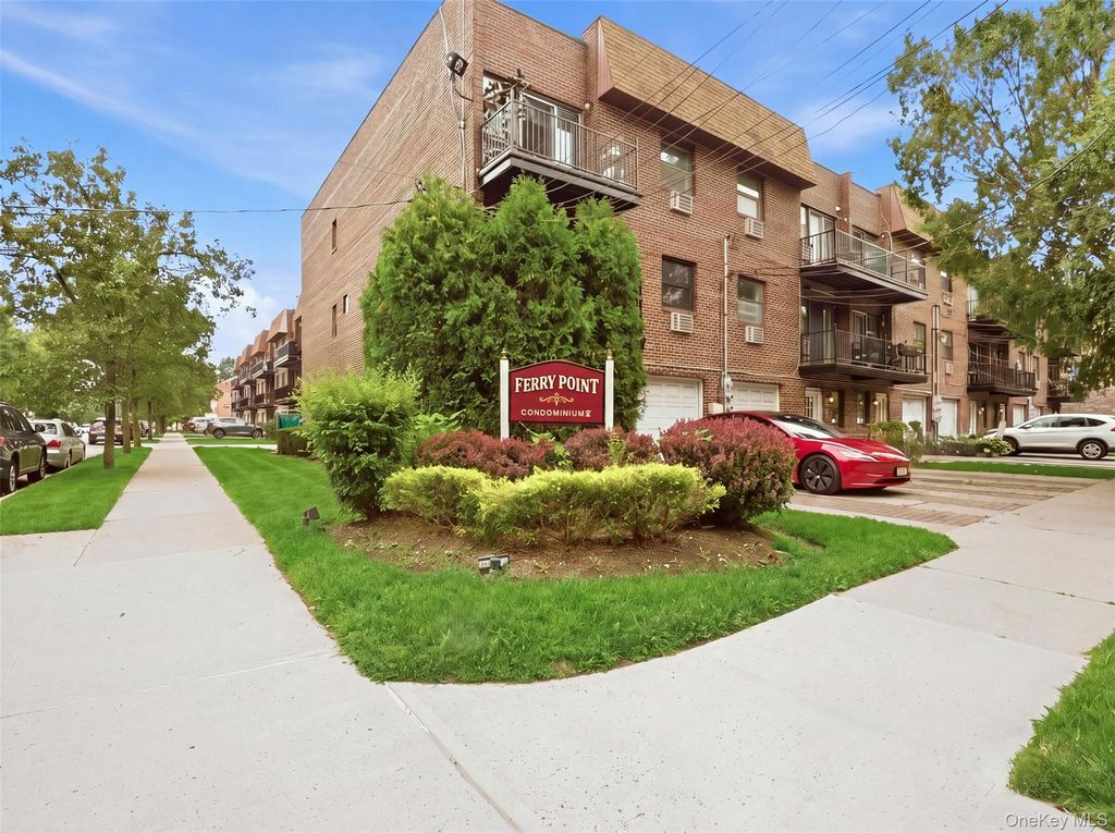 2668 Miles Avenue O2, Bronx, NY 10465 — exterior