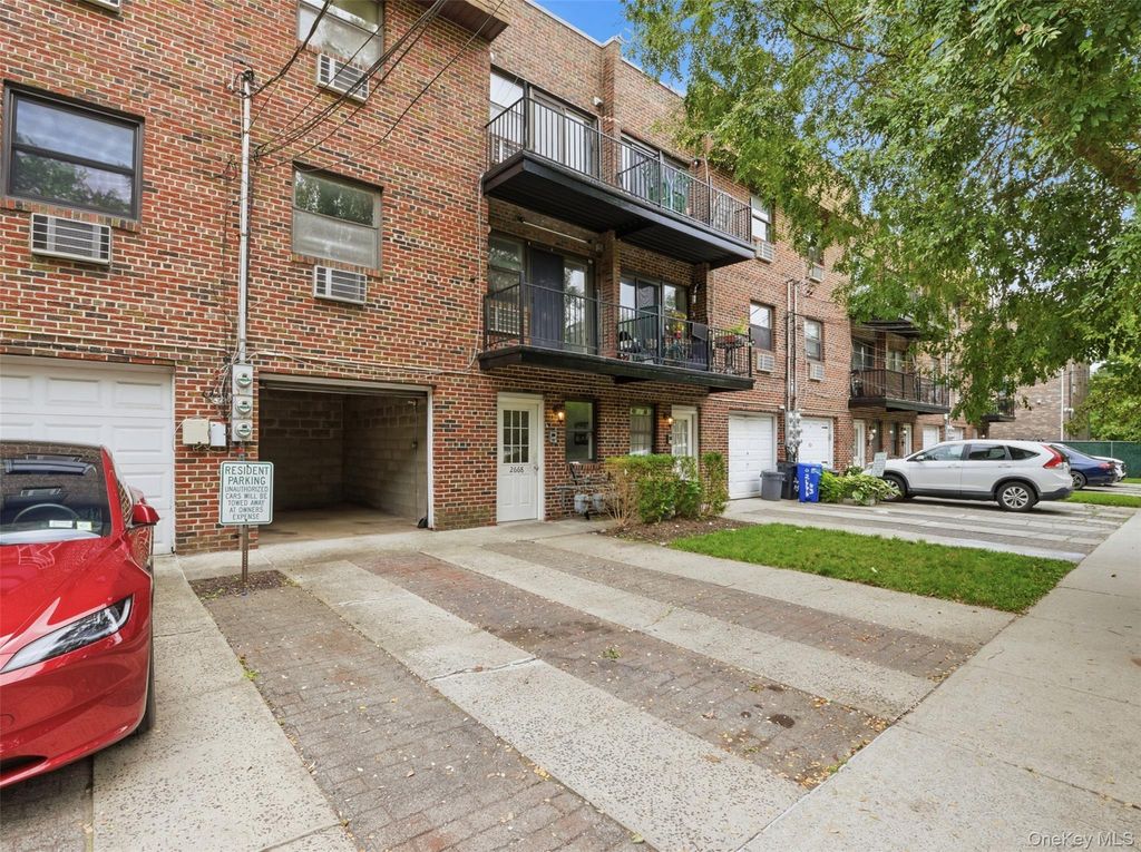 2668 Miles Avenue O2, Bronx, NY 10465 — photo 2